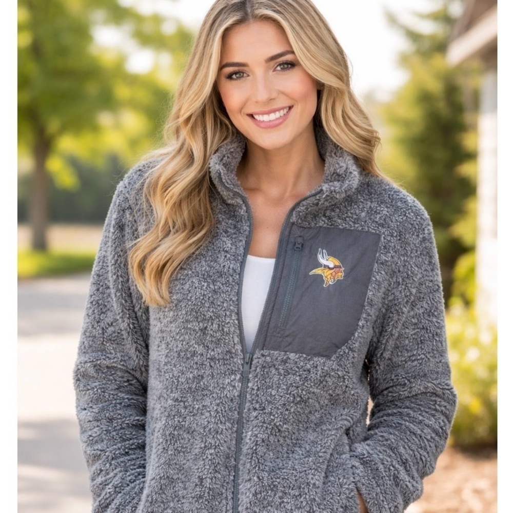 NFL Juniors Collection Gray MN Teddy Vikings Full Zip Fuzzy Size XL